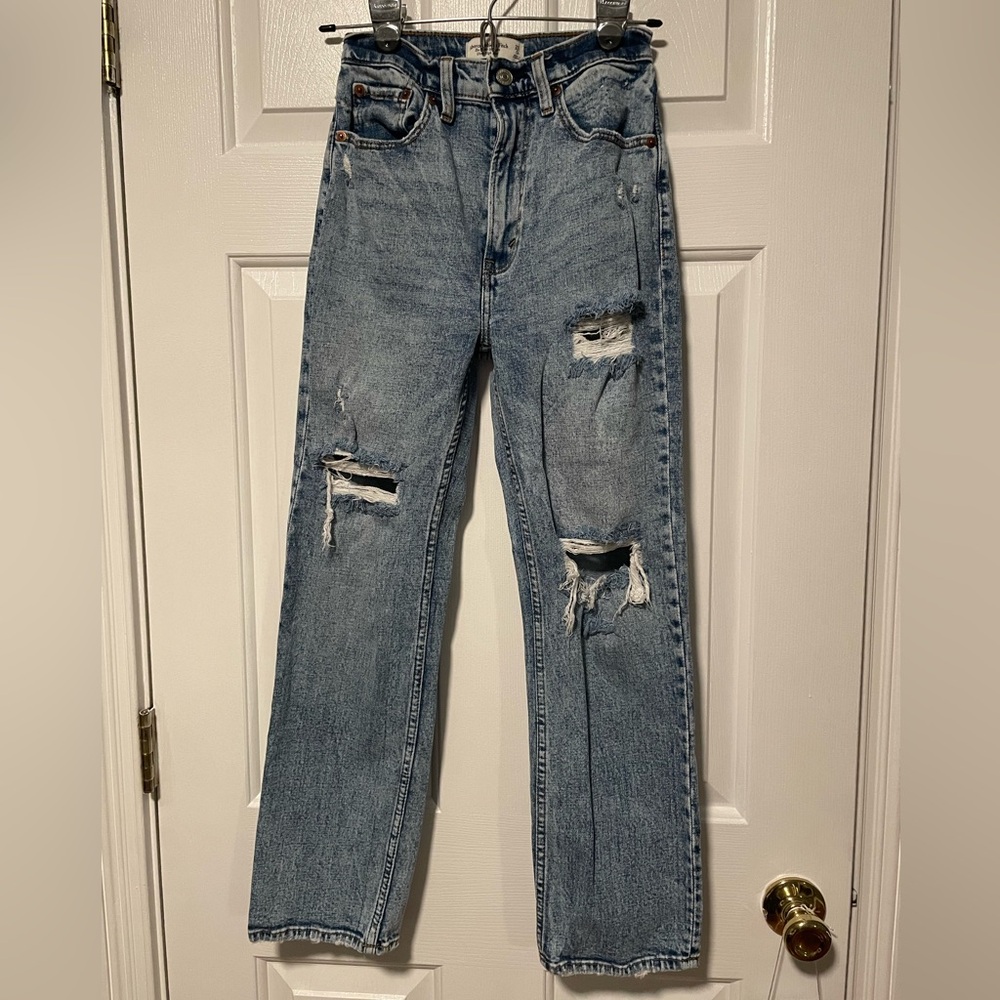 Women’s Abercrombie and Fitch Ankle Straight Ultra High Rise Jeans
